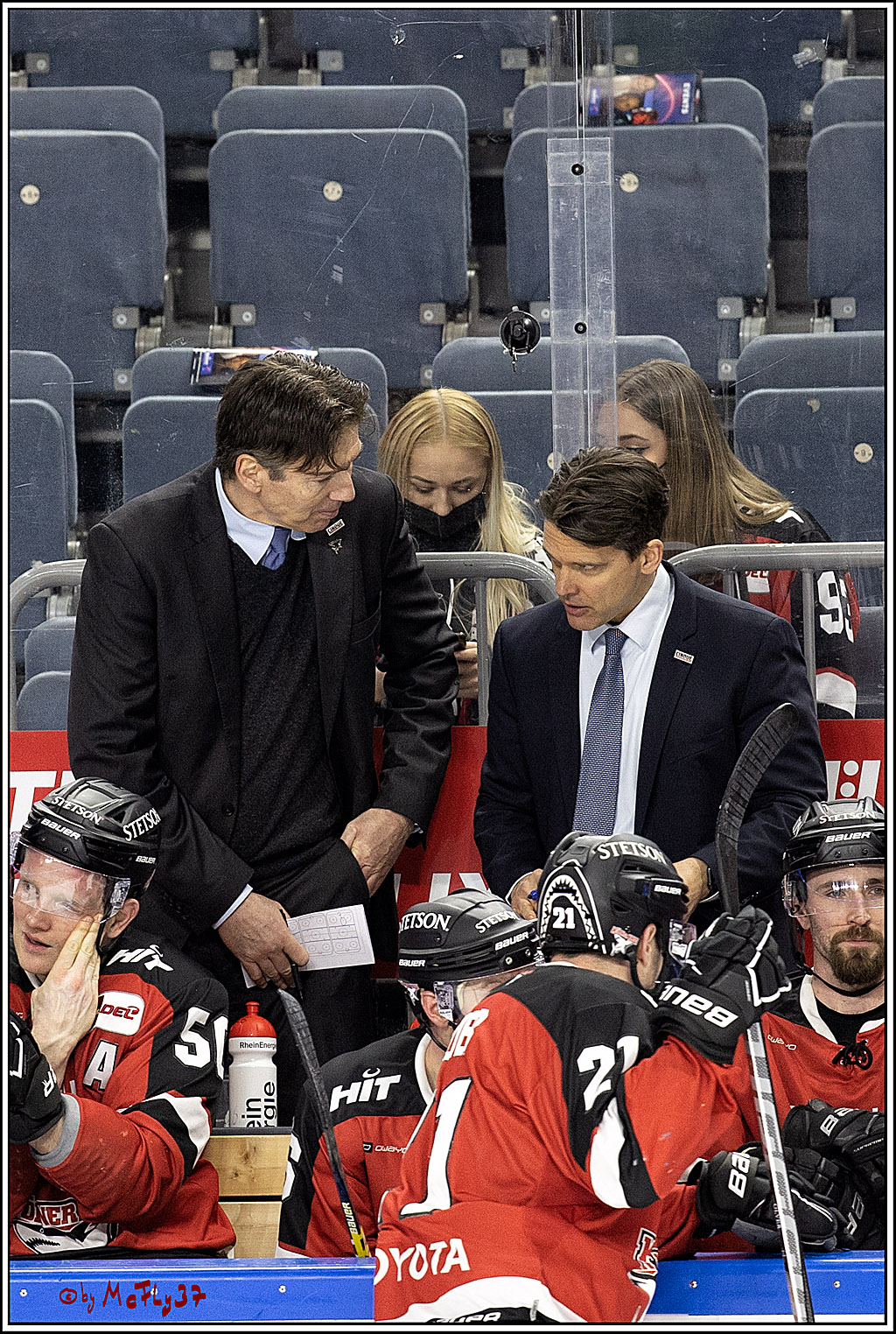 PENNY DEL;  Koelner Haie - Iserlohn Roosters; Koeln, 01.03.2022